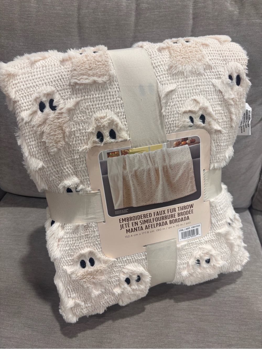 Costco faux fur Halloween fall throw Ghost